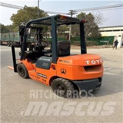 Toyota 02-7 FD F 30 Diesel Forklifts
