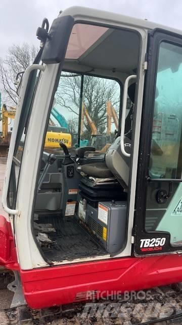 Takeuchi TB250 Mini Excavators <7t (Mini Diggers)
