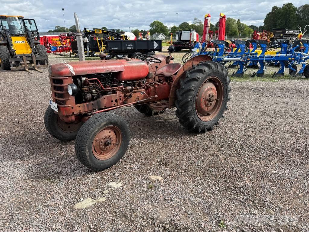 Volvo krabat T-425 Tractors