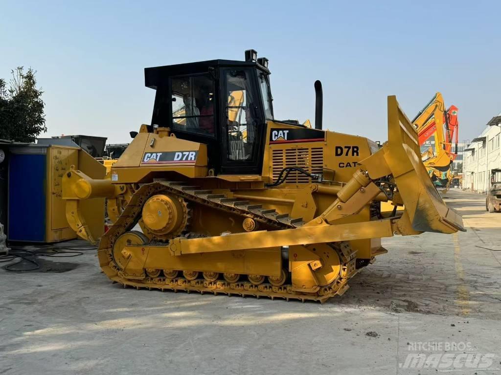 CAT D 7 R LGP Crawler dozers