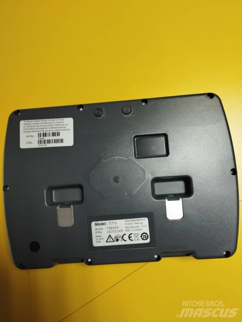 Liebherr PR 716 LGP Electronics