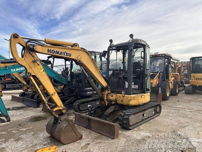 Komatsu PC30 Mini Excavators <7t (Mini Diggers)
