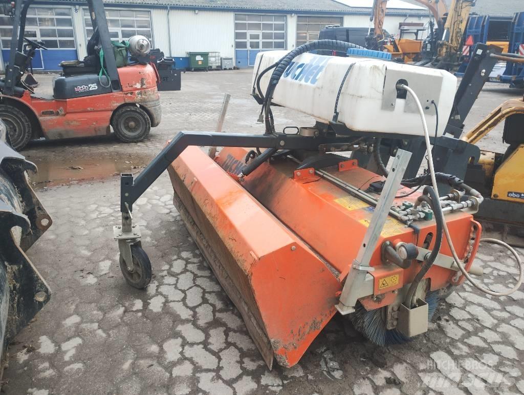New Holland W70C Wheel Loaders