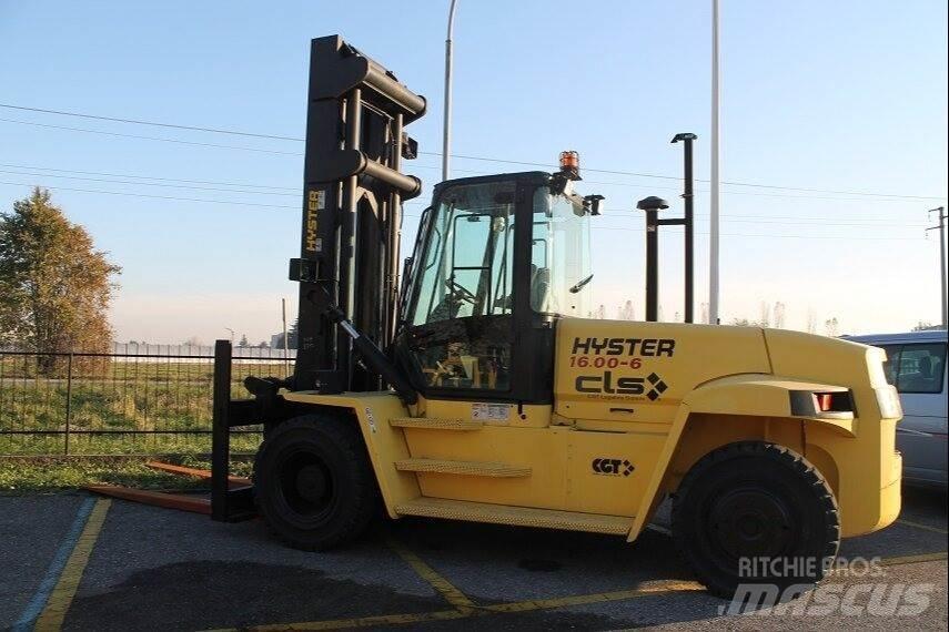Hyster H16.00XM-6 Diesel Forklifts