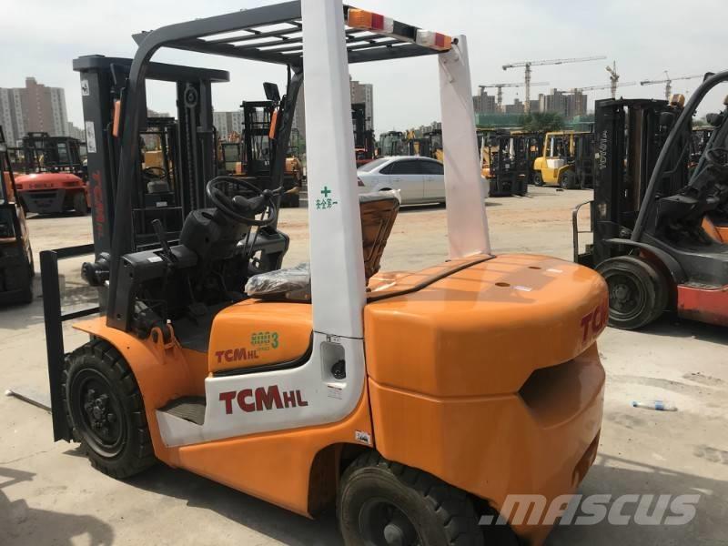 TCM FD 100 Diesel Forklifts