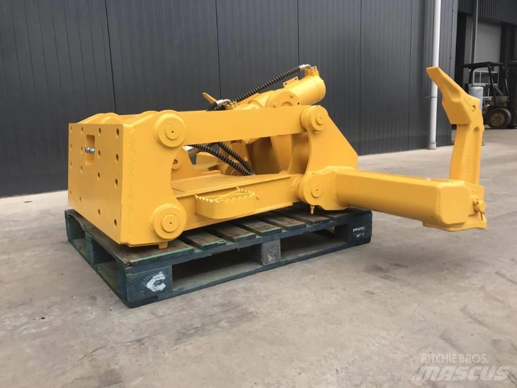 Komatsu D51 Rippers