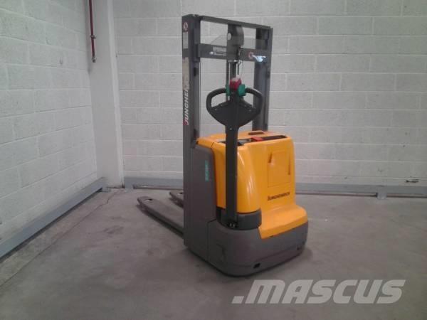 Jungheinrich EJC 110 Pedestrian stacker