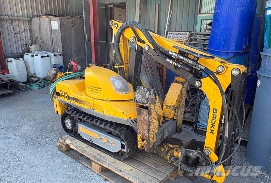 Brokk 100 Demolition