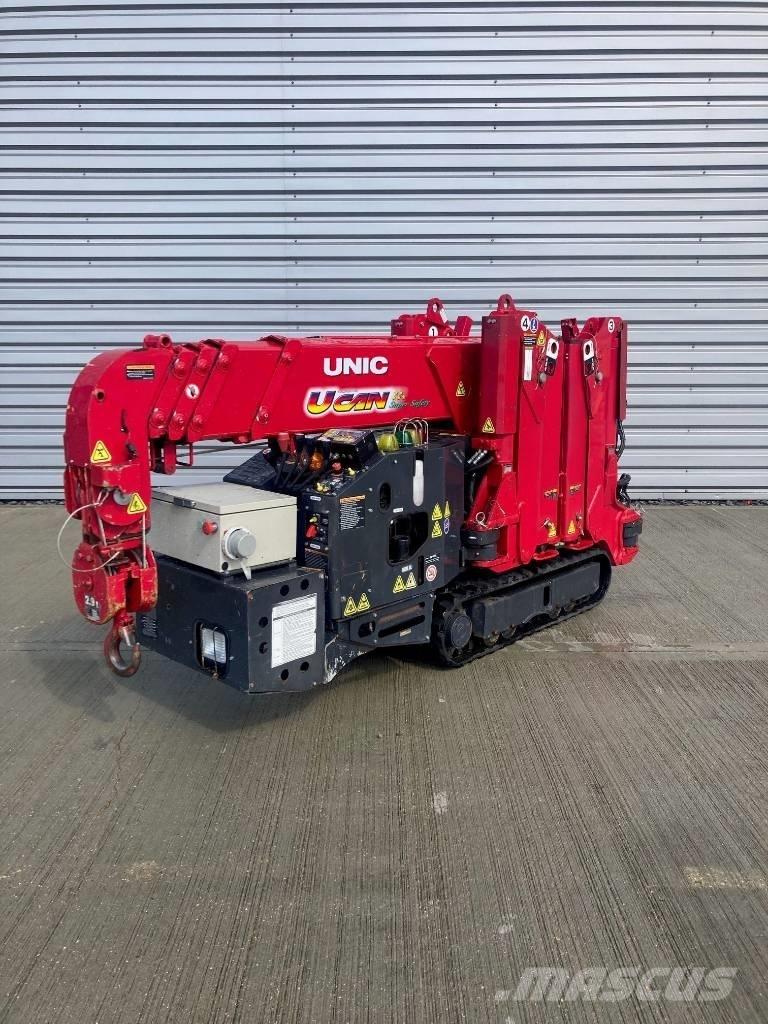 Unic URW-295 Mini cranes