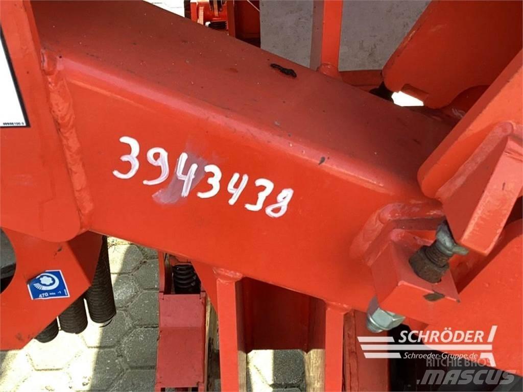 Kuhn MAXIMA 2 RT Precision Sowing Machines