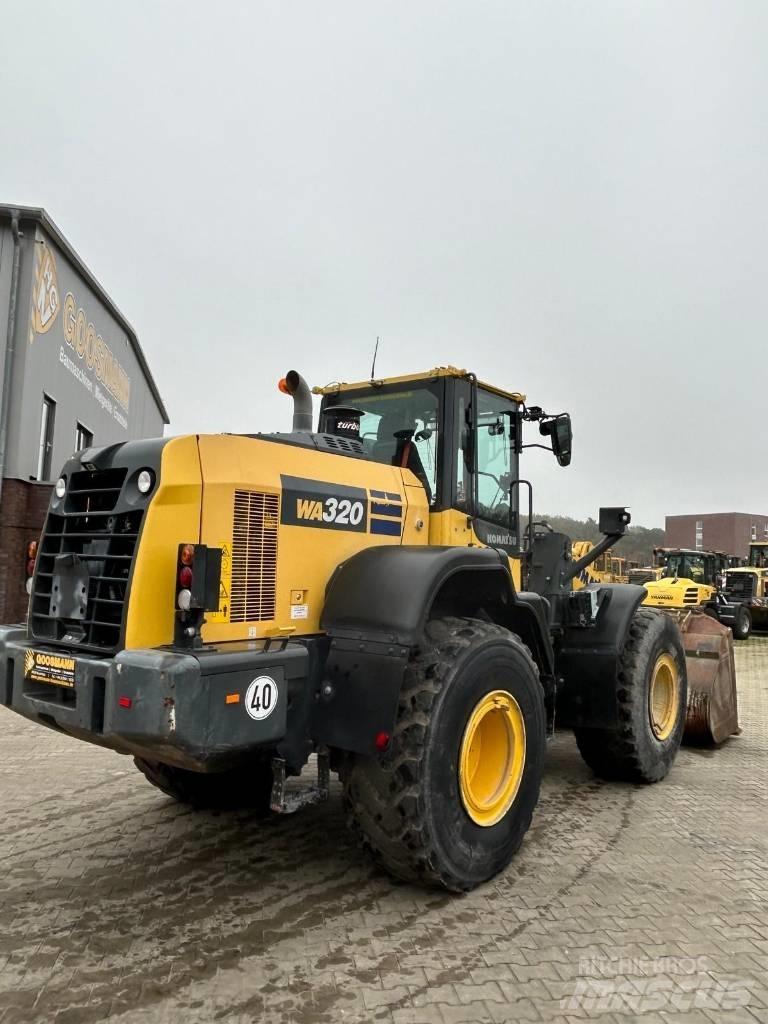 Komatsu WA 320 Wheel Loaders
