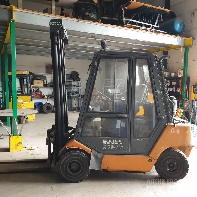 Still R70/30 Diesel Forklifts