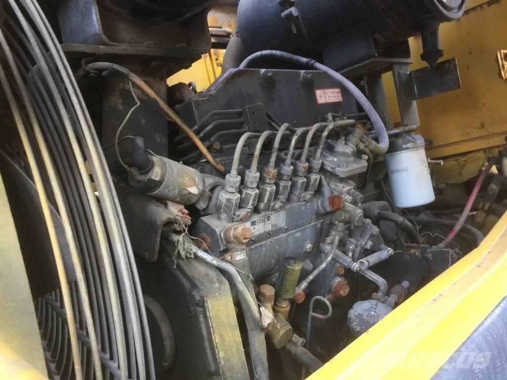 Komatsu WA 320-3 Wheel Loaders