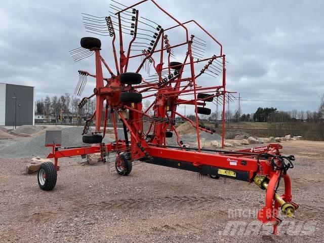 Kuhn GA 8121 Swathers \ Windrowers