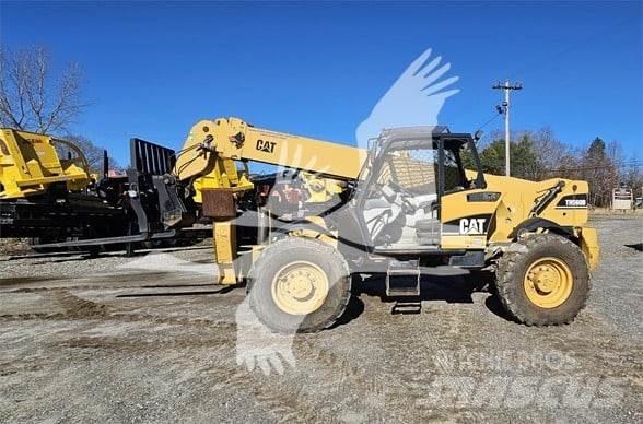 CAT TH560B Telescopic Handlers