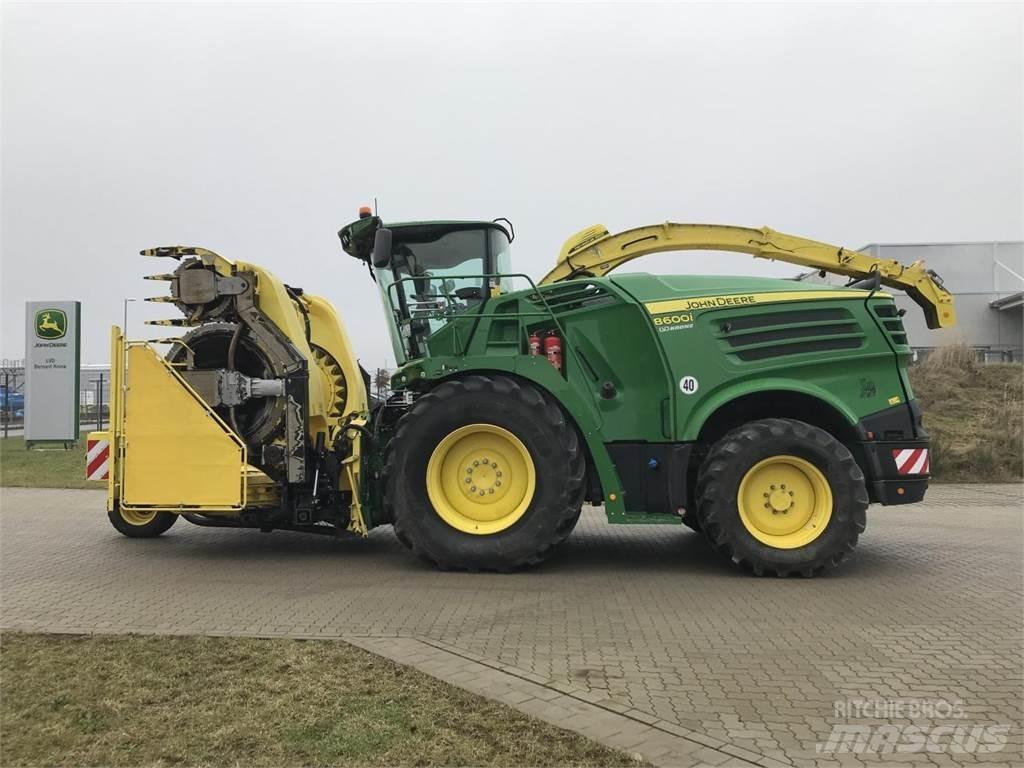 John Deere 8600 Foragers
