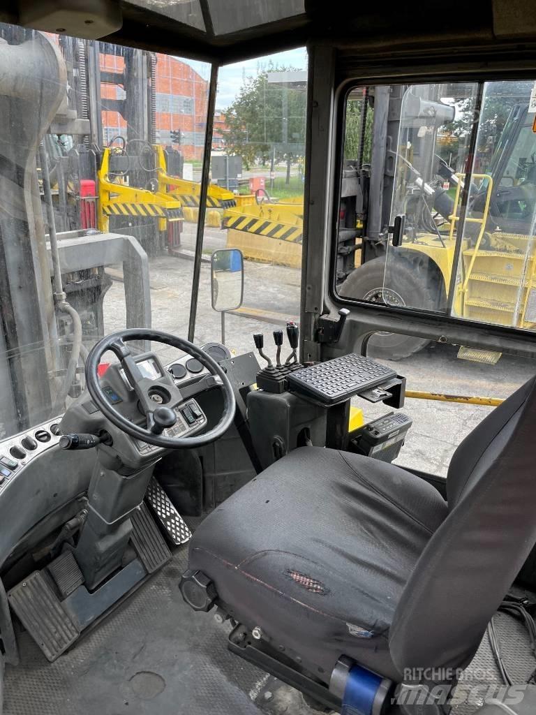 Kalmar DCD370-12 Diesel Forklifts