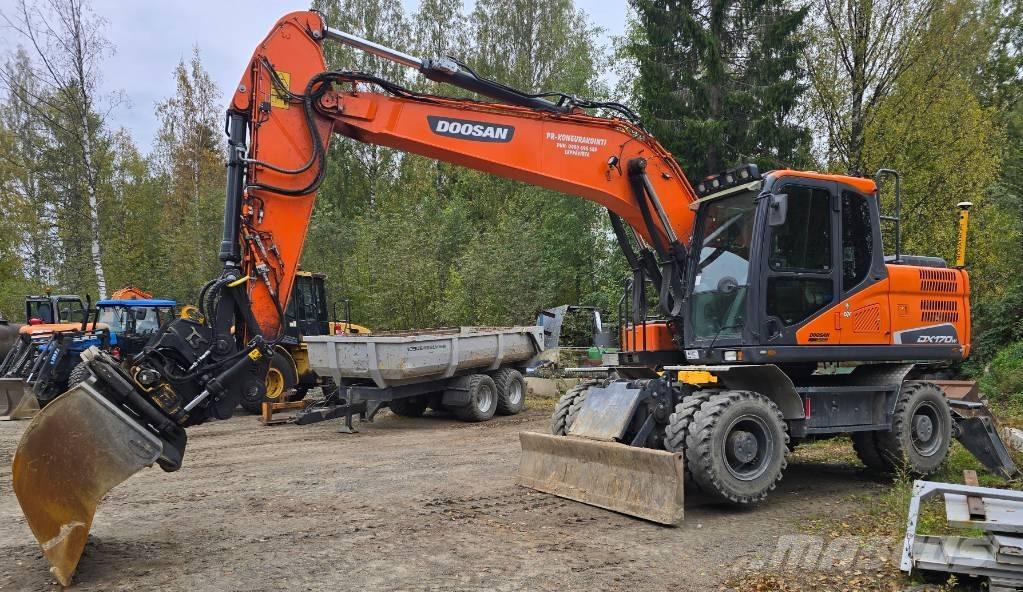Doosan DX 170 W-5 Wheeled Excavators