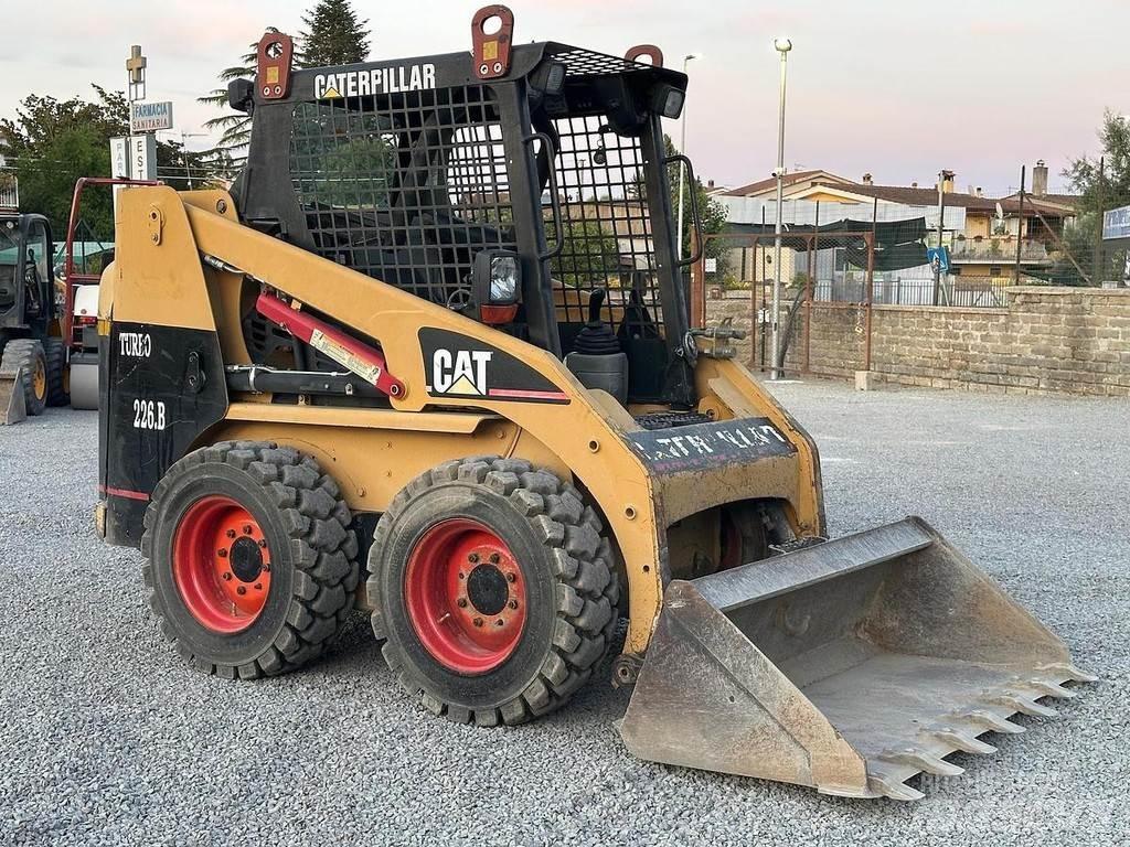 CAT 226BHF Mini Loader