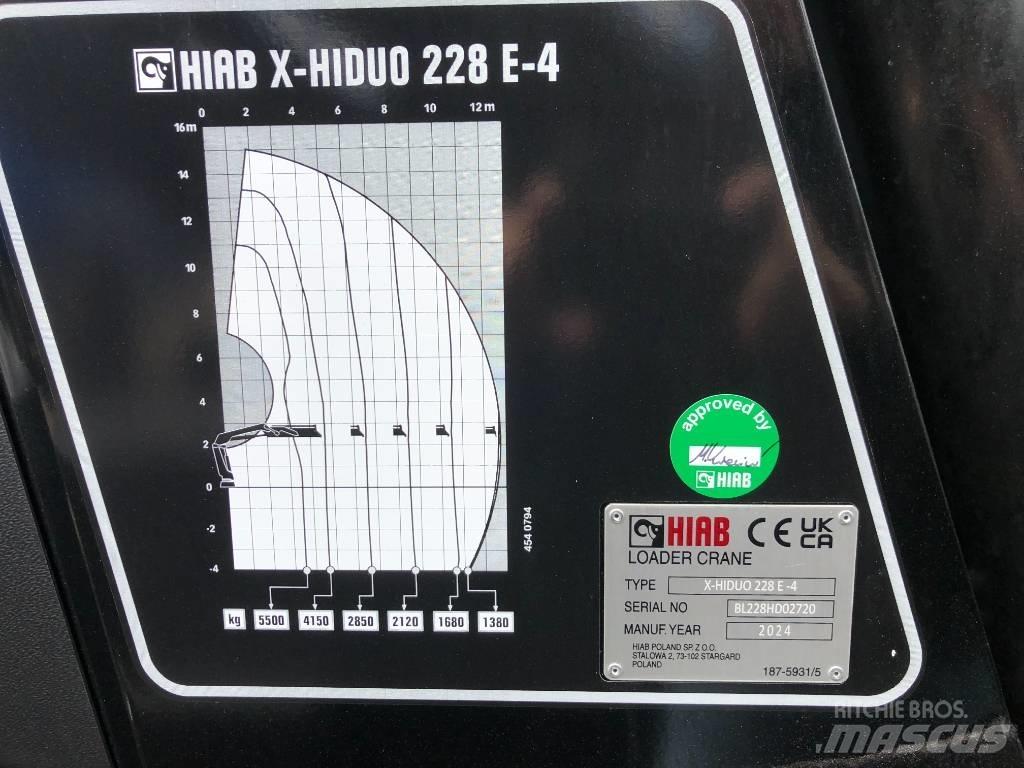 HIAB X-HiDuo 228 E-4 Knuckleboom cranes