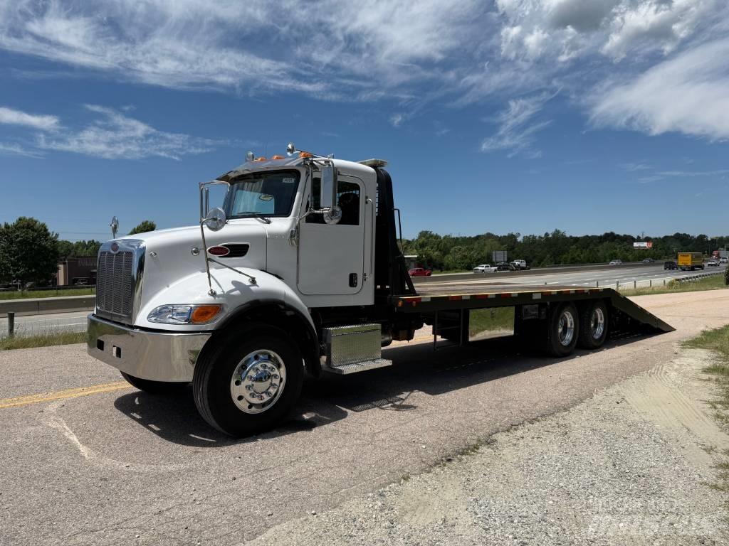 Peterbilt 348 Tow Trucks / Wreckers