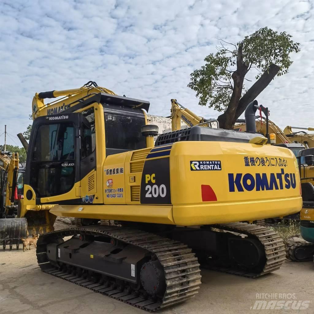 Komatsu PC 200 Crawler Excavators