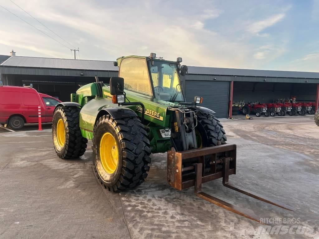 John Deere 3200 Telescopic Handlers
