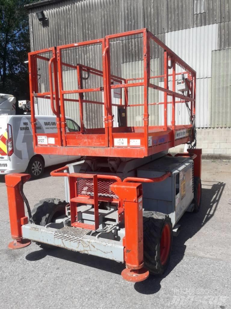 SkyJack SJ 6832 RT Scissor Lifts
