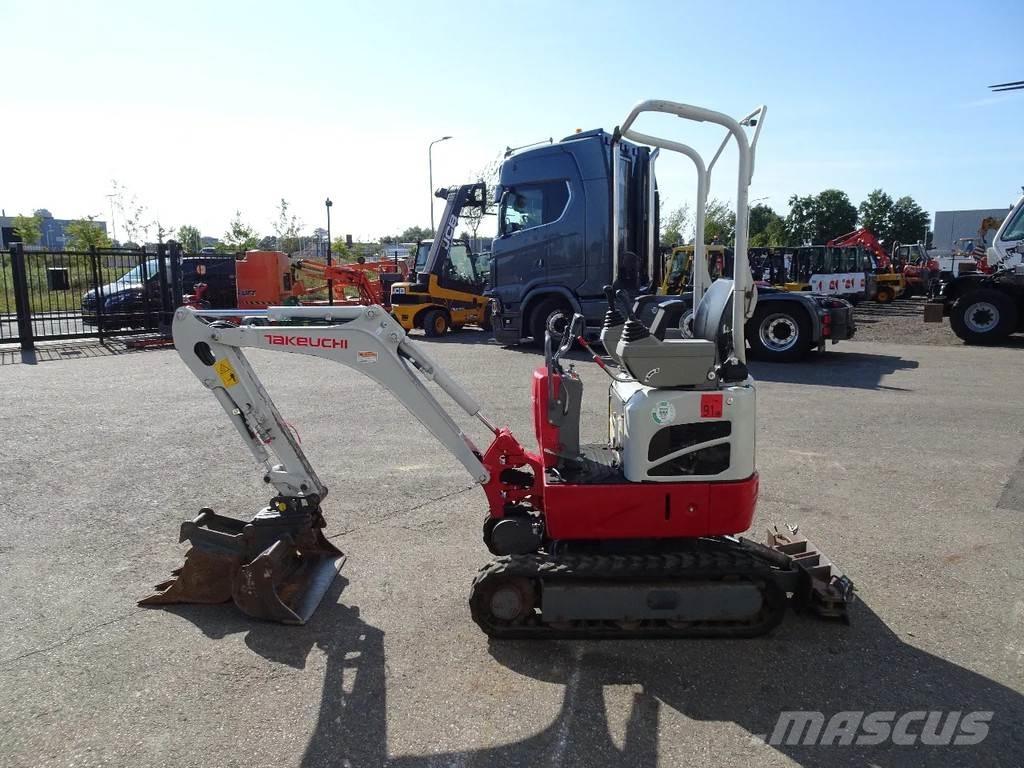 Takeuchi TB210 Mini Excavators <7t (Mini Diggers)