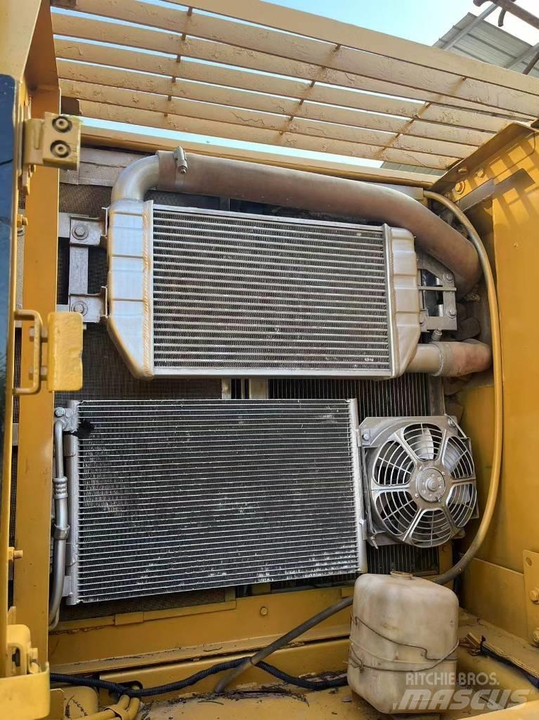 CAT 320 C L Crawler Excavators