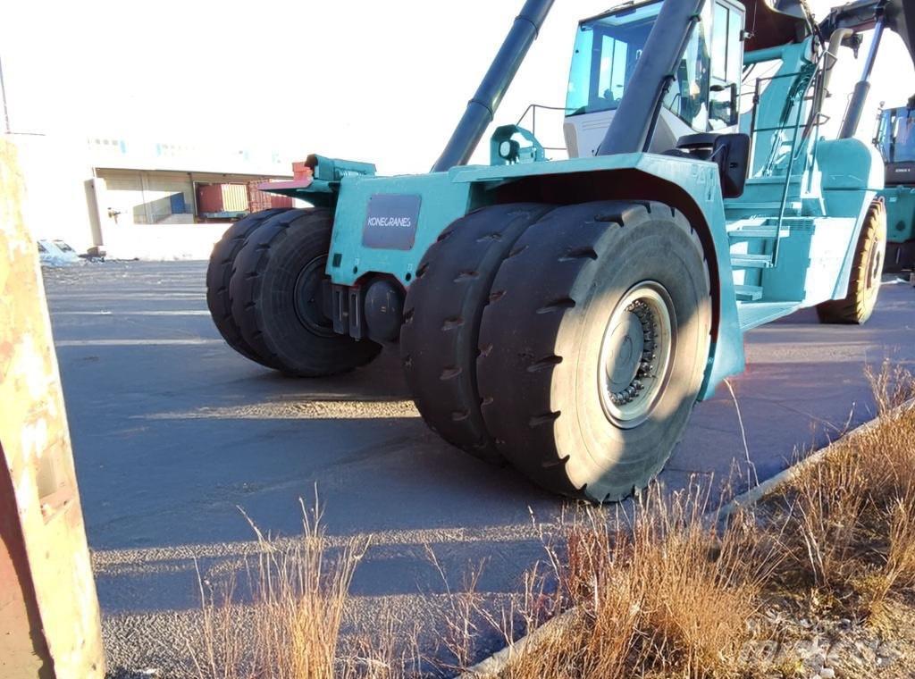 Konecranes SMV 4531 Container Handlers