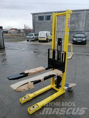 Hyster EMS 1.0-16 Manual Pallet Stacker