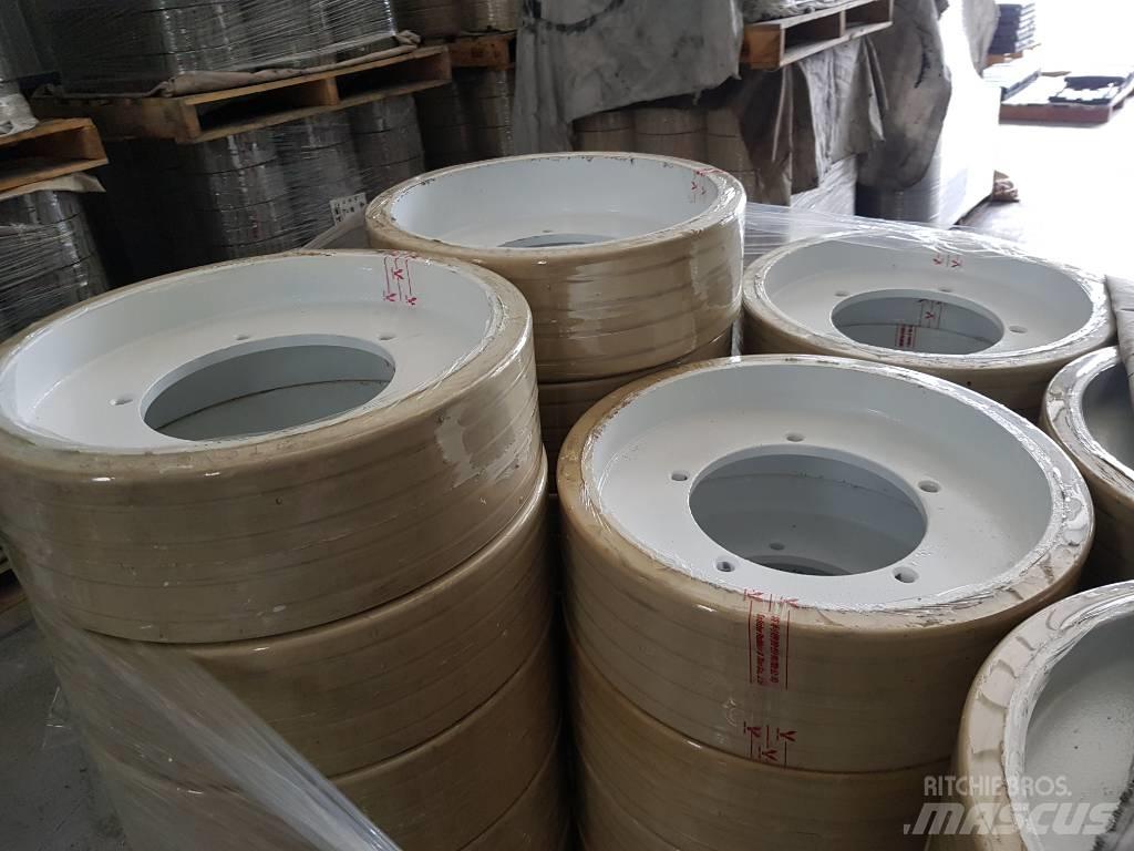JLG 2646 Tires, wheels and rims
