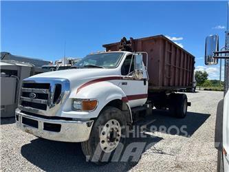 Ford F 750 Garbage Trucks / Recycling Trucks