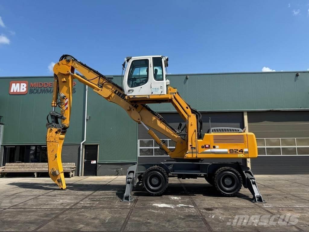 Liebherr A 924 C Waste / Industry Handlers