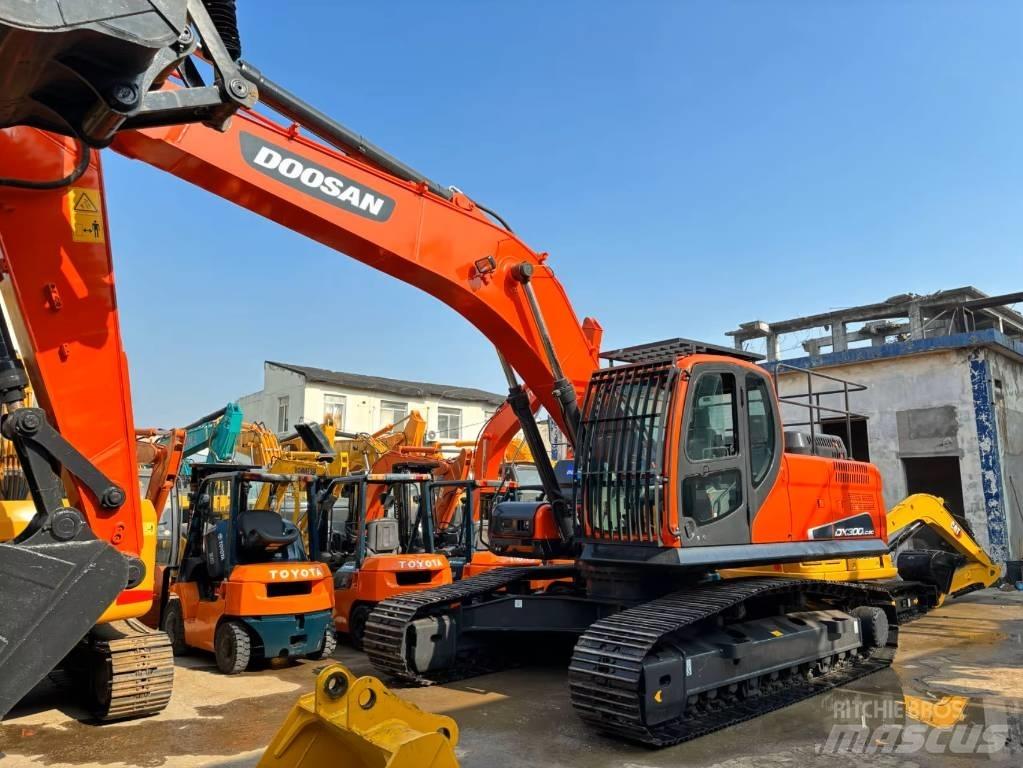 Doosan DX 300 LC - 9 C Mini Excavators <7t (Mini Diggers)