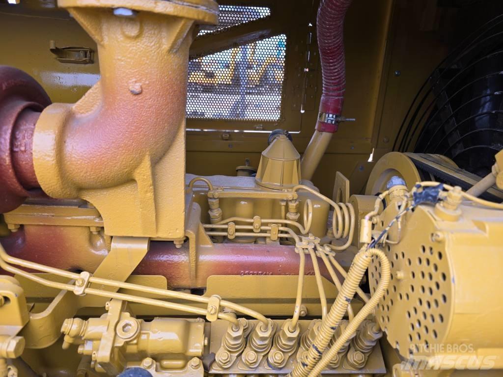 CAT D7G Crawler dozers