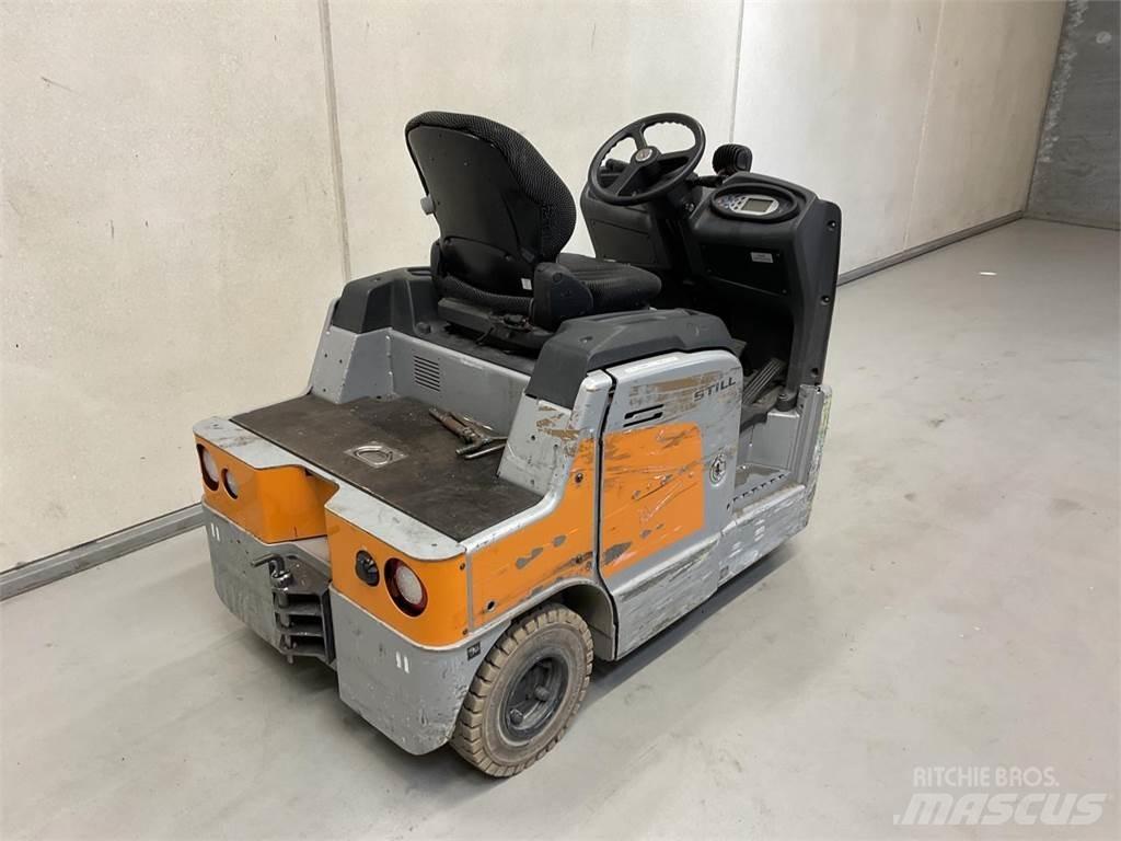 Still LTX 70 Shunt Trucks