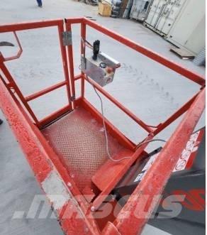 SkyJack SJ 12 Compact self-propelled boom lifts
