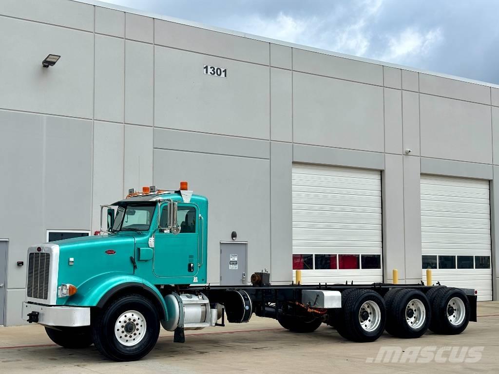 Peterbilt 365 Conventional Trucks / Tractor Trucks