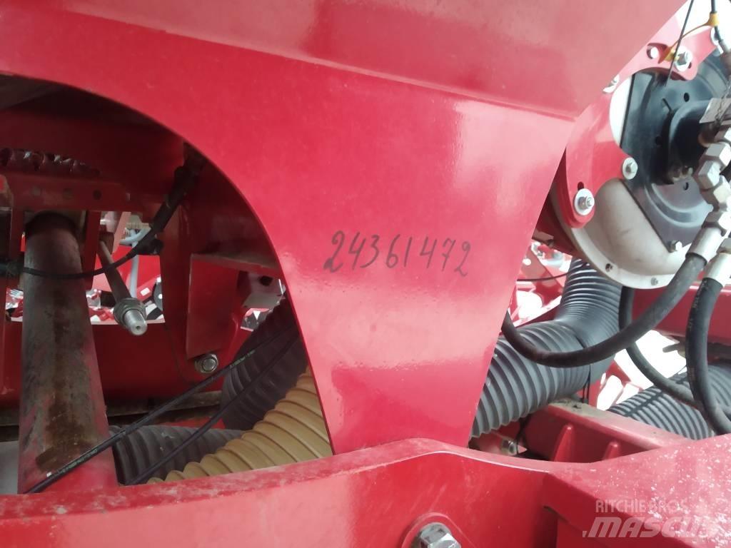 Horsch Focus 6 TD Farm Drills