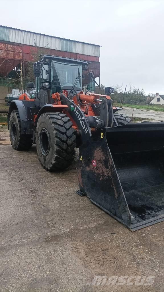 Hitachi ZW220 Wheel Loaders