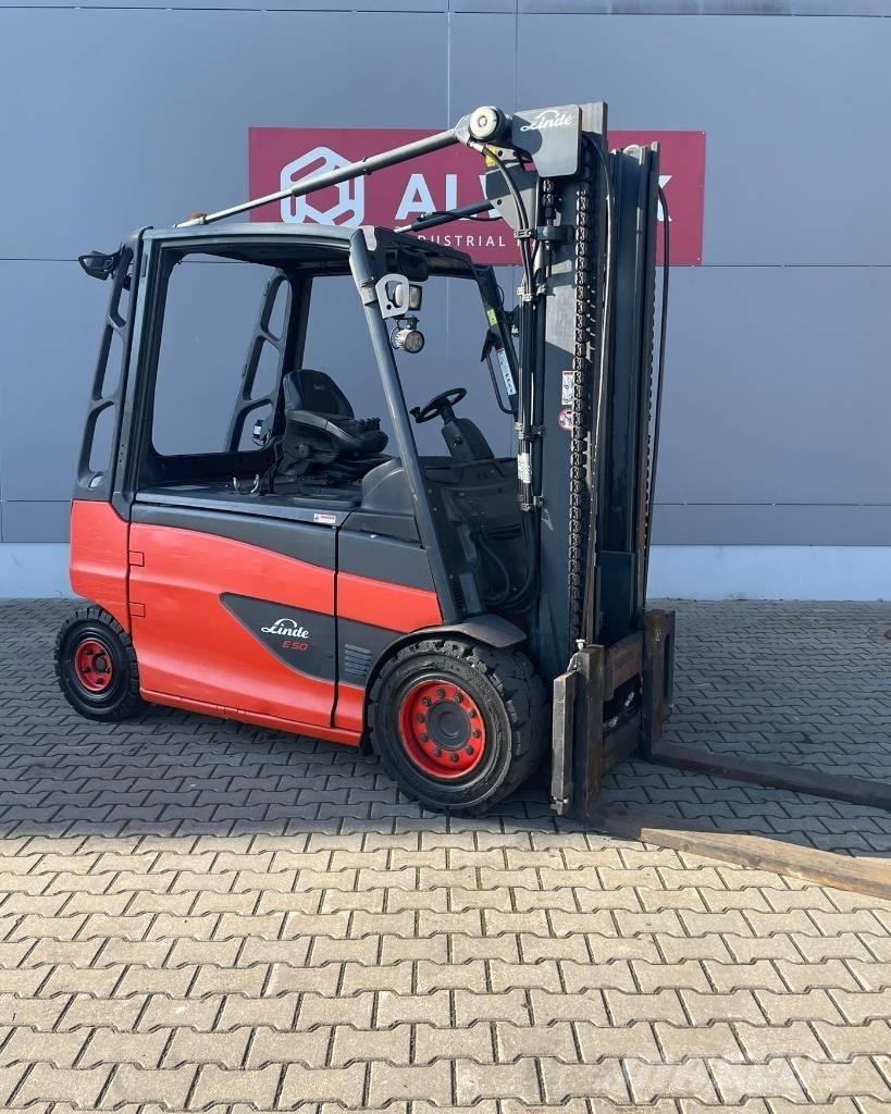 Linde E 50 Electric Forklifts