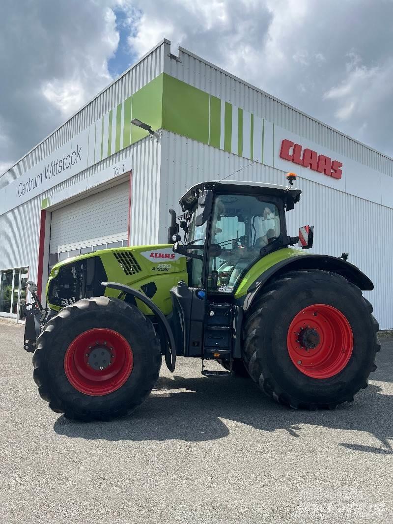 CLAAS Axion 870 Tractors