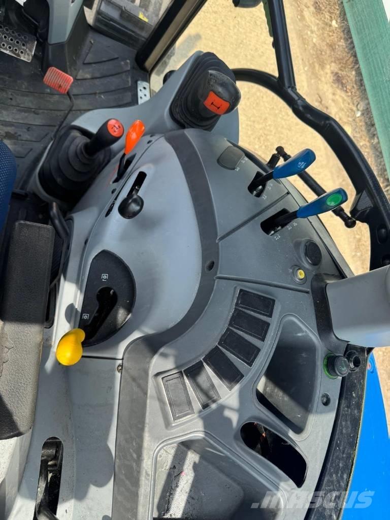 New Holland T 4.65 Tractors