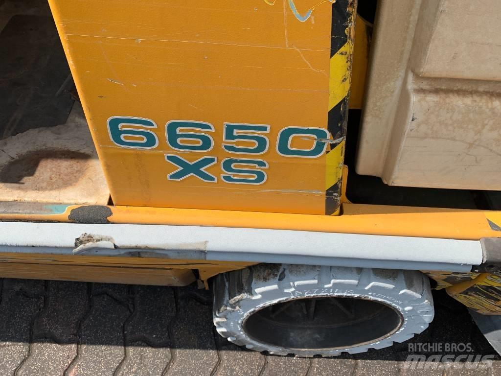 Tennant 6650D      V-2809 Other groundcare machines