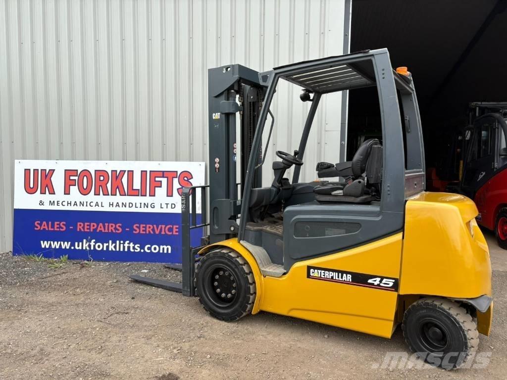 CAT EP 45 Electric Forklifts