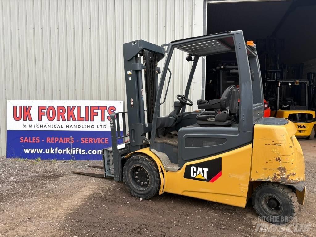 CAT EP 45 Electric Forklifts