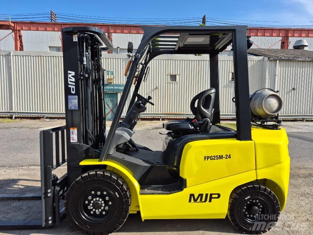  MJP FPG25M-24 Misc Forklifts