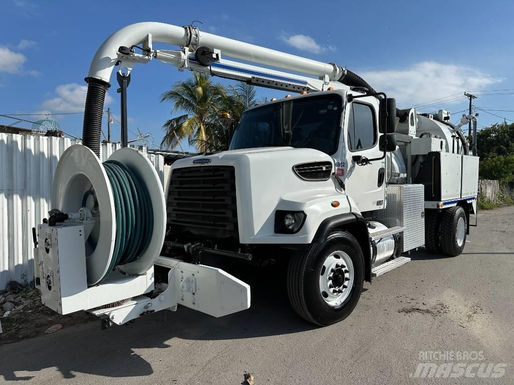 Freightliner 108 SD Vacuum Trucks